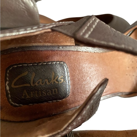 Clarks Dark Brown Peep-Toe Heels - Picture 4 of 4